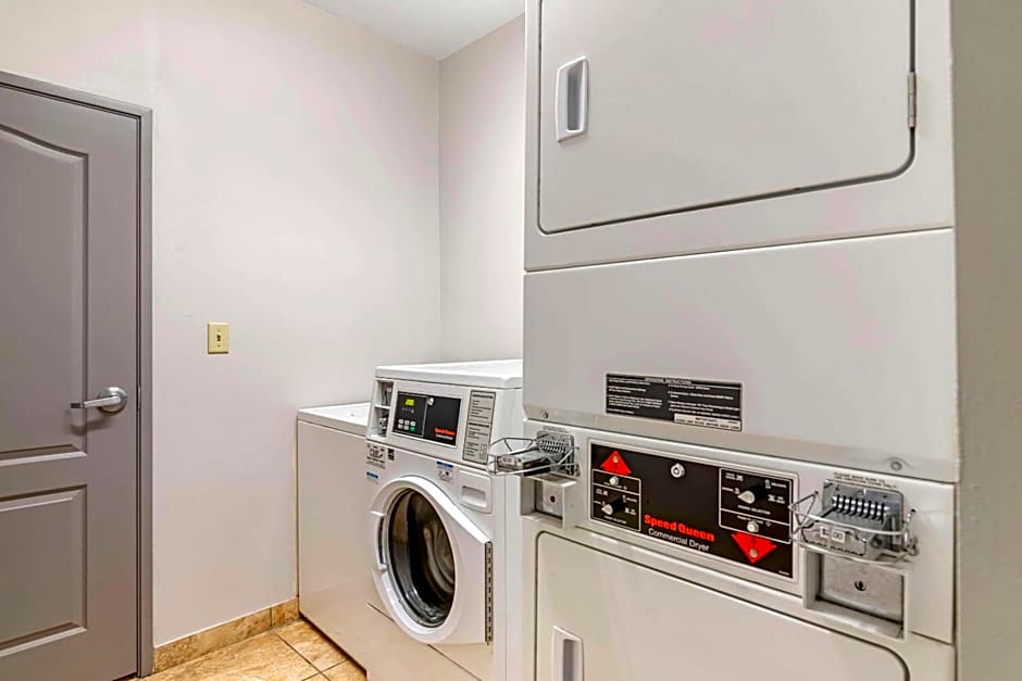 Comfort Suites Valdosta Mall Area