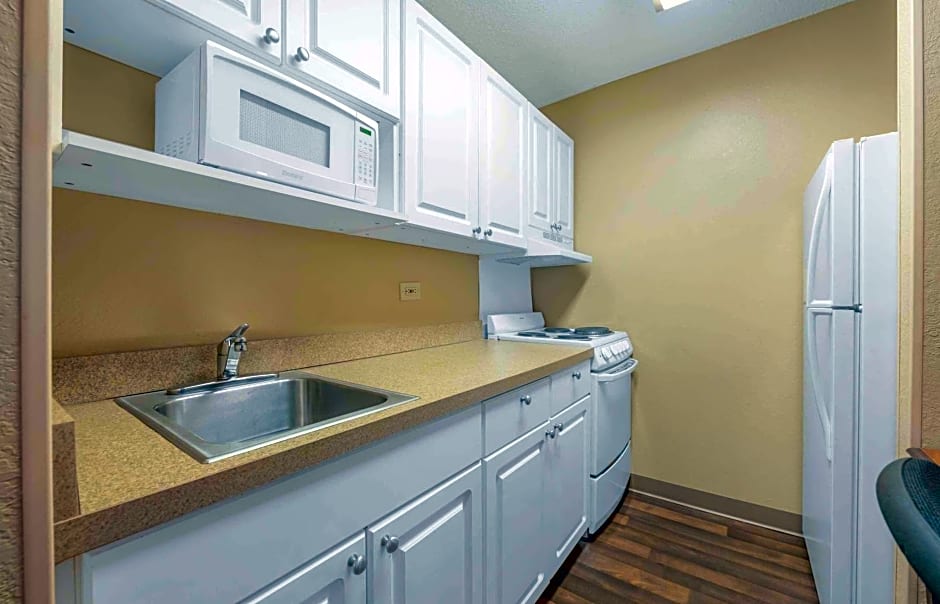 Extended Stay America Suites - West Palm Beach - Northpoint Corporate Park