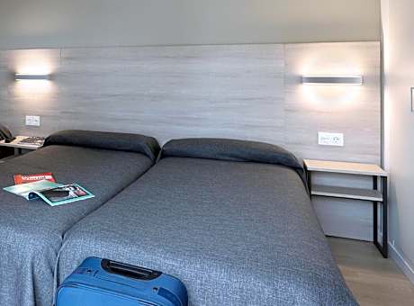 Triple Room (3 Adults)