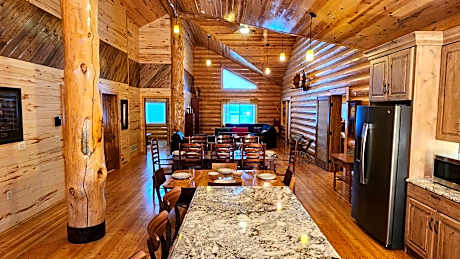 Beargrass Lodging & RV Resort