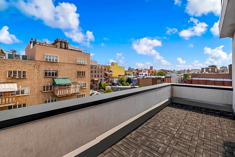 Aura Hotel Brooklyn