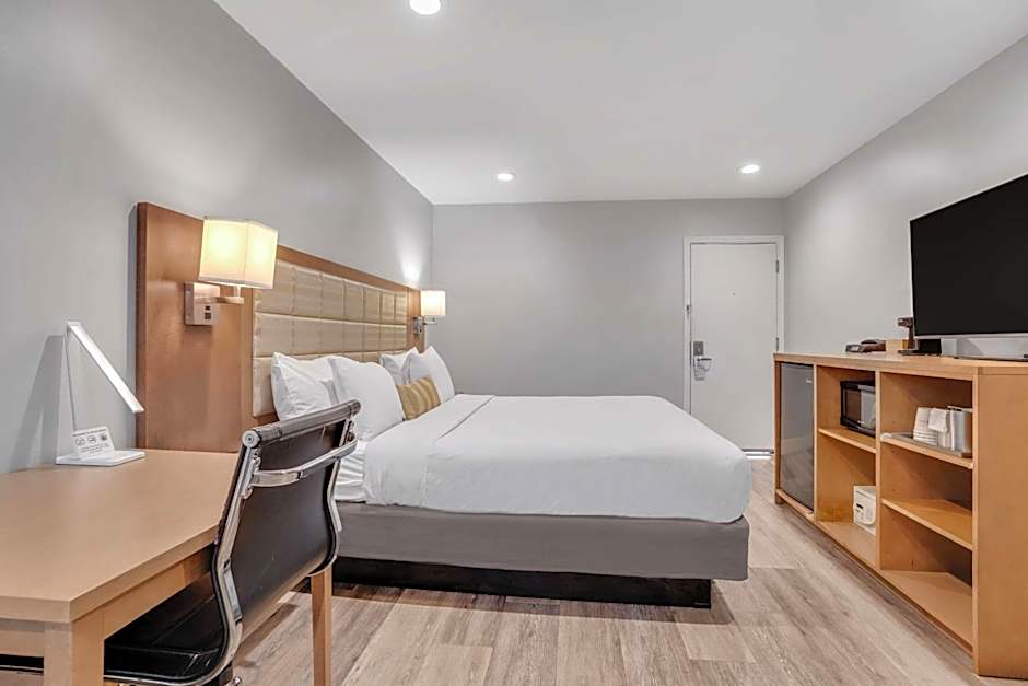 Sather Berkeley - SureStay Collection by Best Western