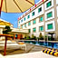 Rocky Plaza Hotel Padang