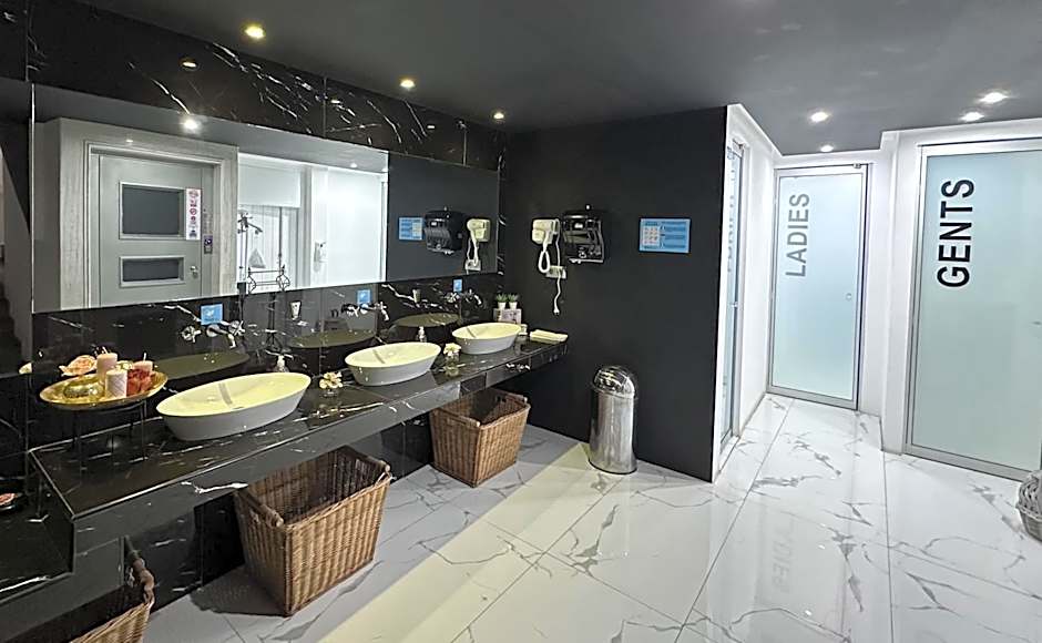 Thalia deco City & Beach Hotel