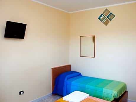 Triple Room with Sea View