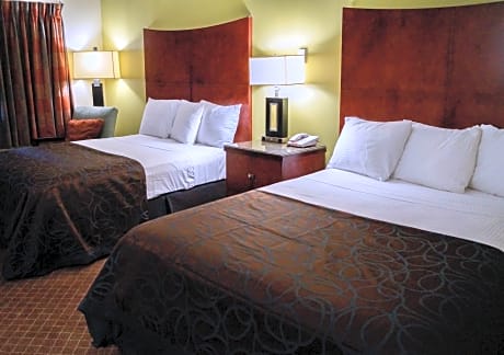 Sullivan Trail Inn & Suites