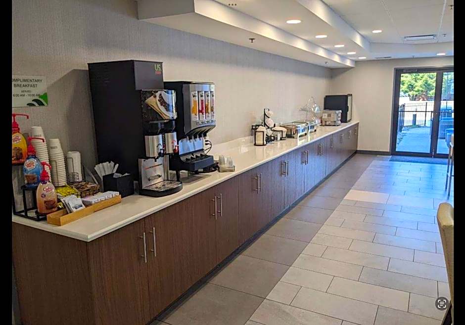 Wingate by Wyndham Vienna/Parkersburg/Marietta 