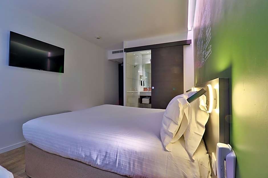 Kyriad Frejus Centre