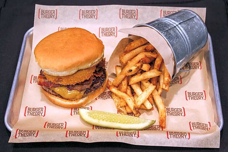 Holiday Inn Mississauga Toronto West By IHG