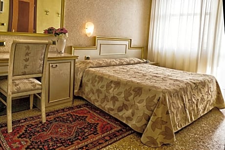 Comfort Single Room