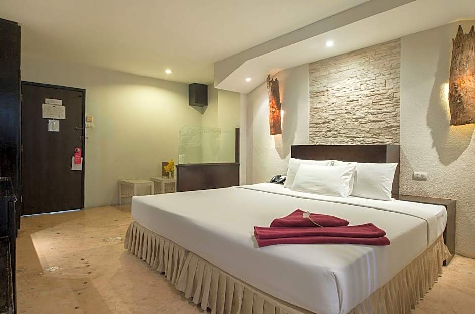 The Legacy Convention Hotel