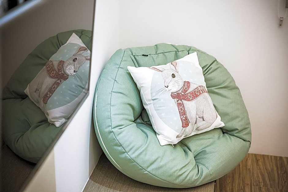 Tiin Tinn - Rivershore B&B