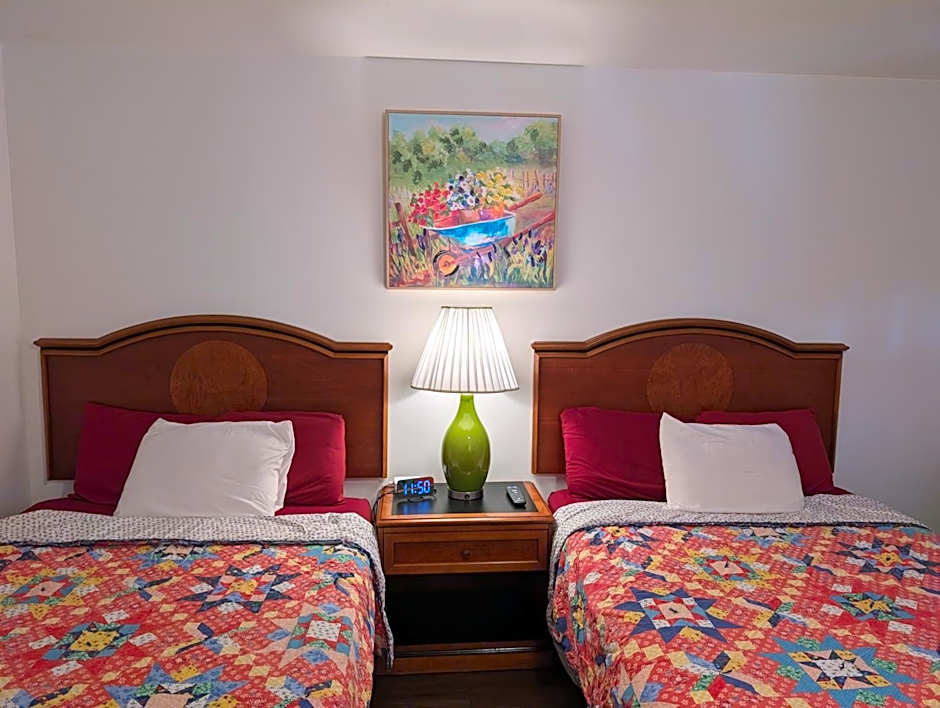 Apple Inn and Suites Cooperstown Area