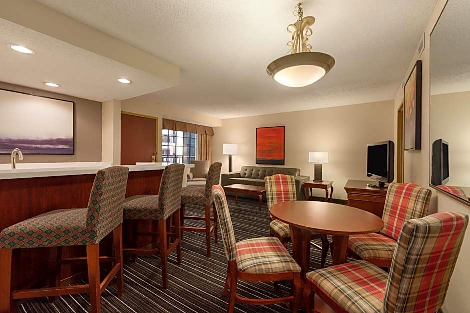 Sonesta Suites Dallas Park Central