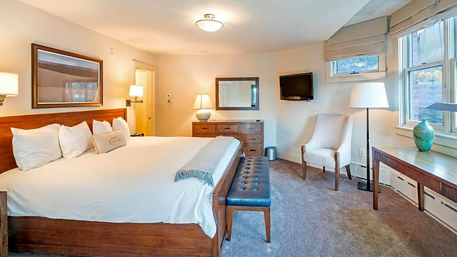 Hotel Columbia