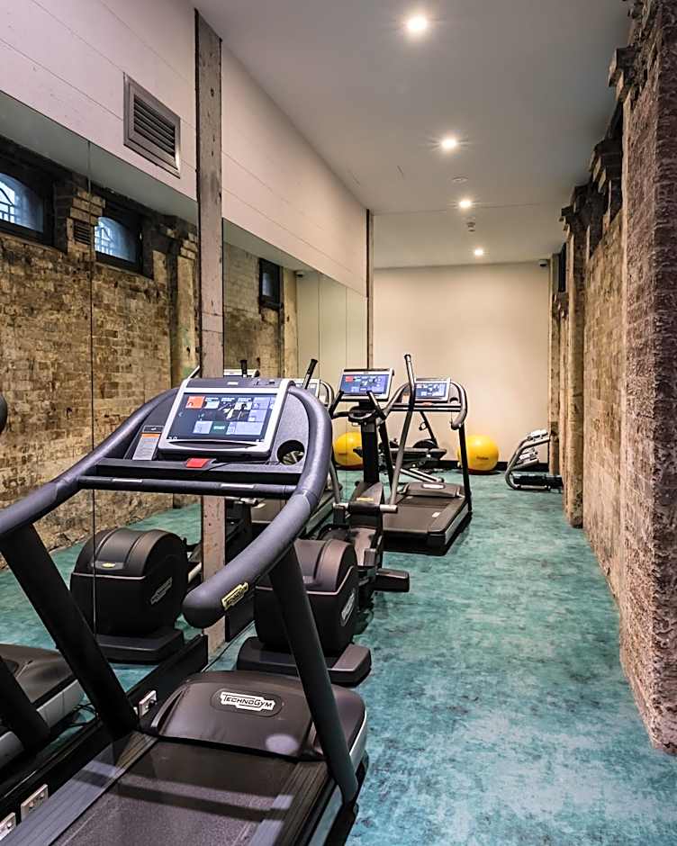 The Old Clare Hotel, a EVT Hotel  