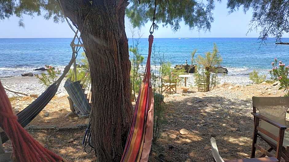 Georgoshouse Lykos beach Sfakia