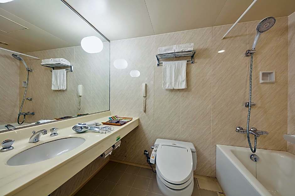 Rembrandt Hotel Ebina