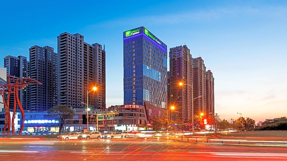 Holiday Inn Express Linyi Riverside By IHG