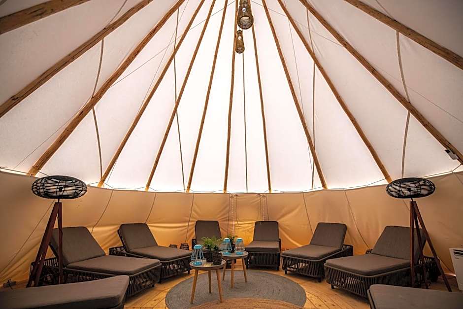 Arena One 99 Glamping