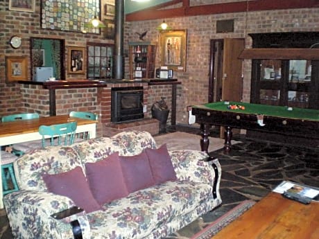 1 Queen Accessible Tub Suite Non-Smoking