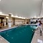 Comfort Inn & Suites Cuyahoga Falls - Akron