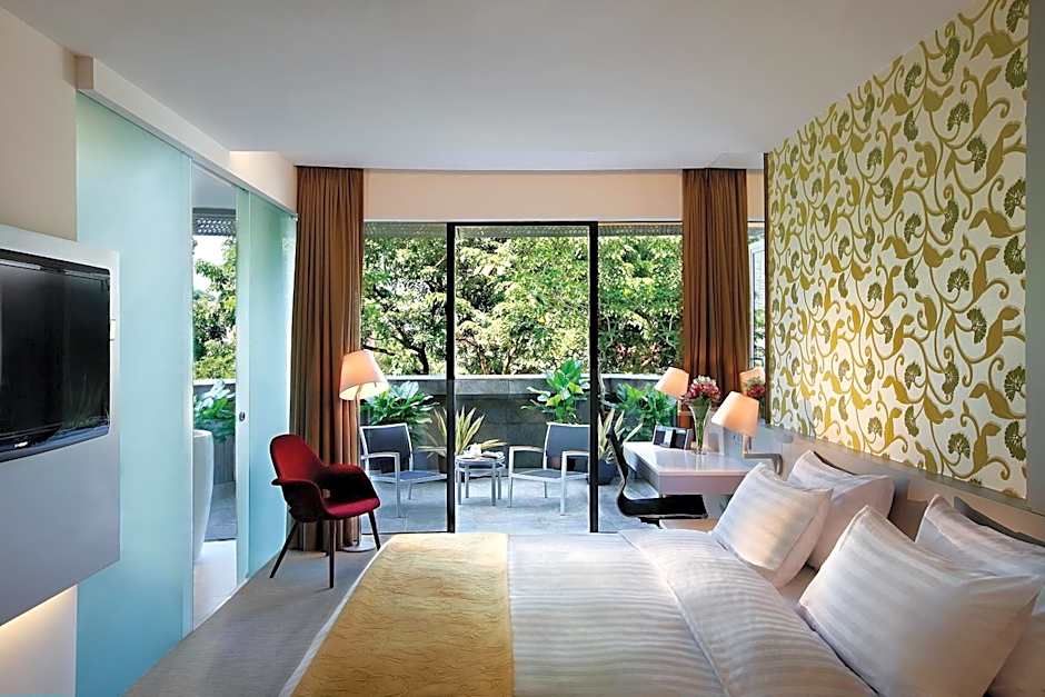 Photo 1 of 6 of Studio, Balcony