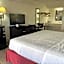 Days Inn by Wyndham Overland Park