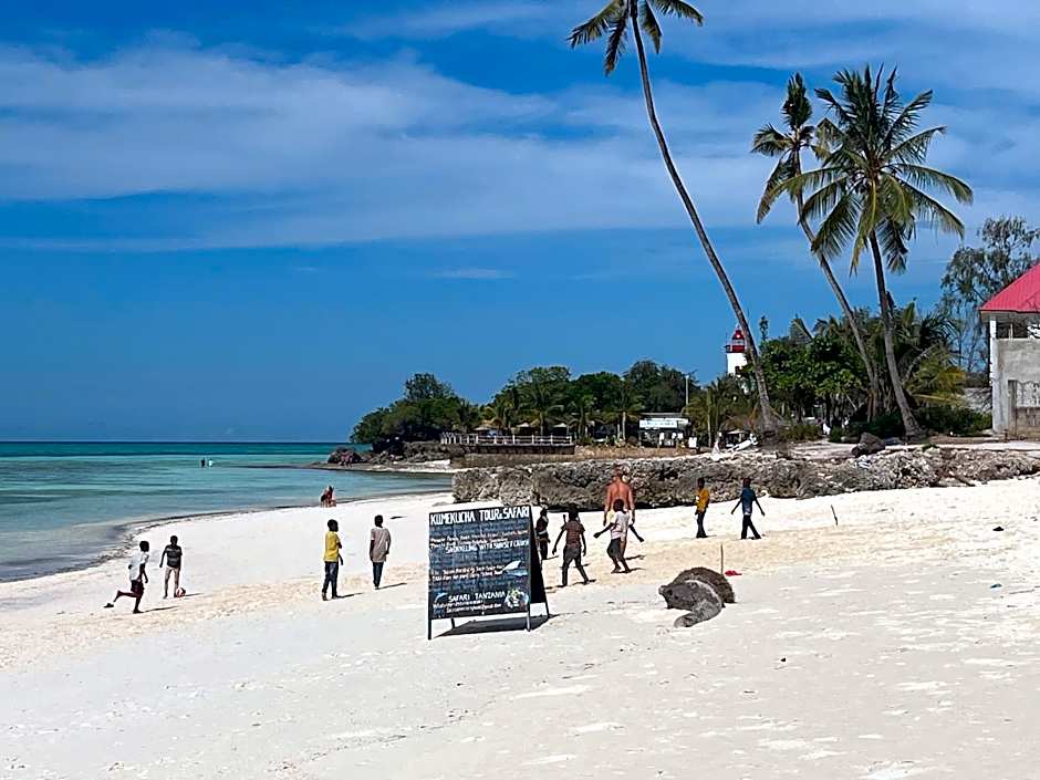 Aluna Beach Apartments