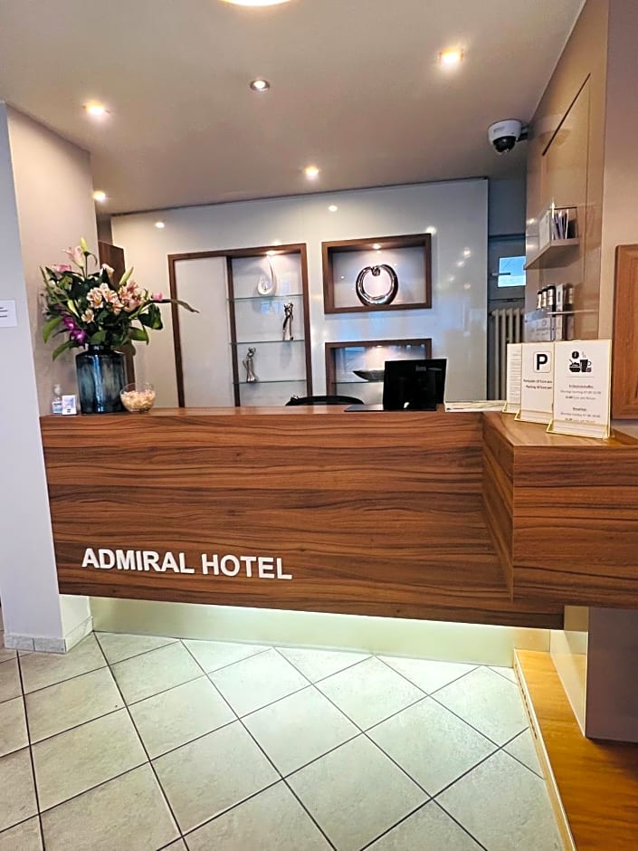 Admiral Hotel