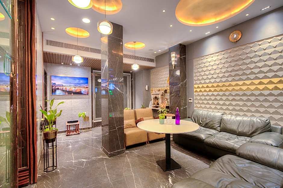 THE SINGH EMPIRE (CENTRAL DELHI)