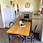 Montville Holiday Apartments