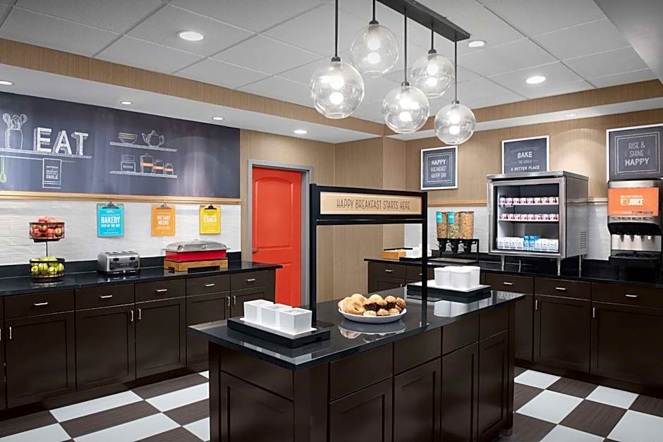 Hampton Inn By Hilton Statesboro