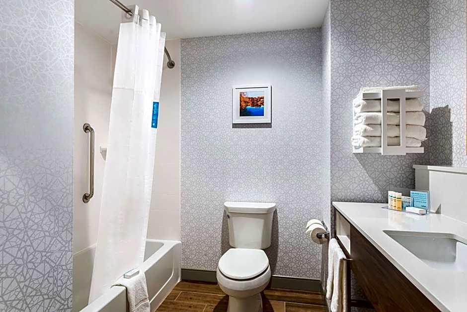 Hampton Inn By Hilton Batesville, AR