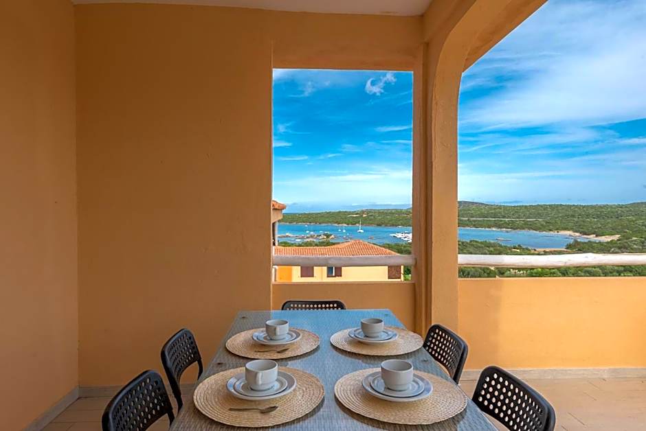 Baia de Bahas Residence