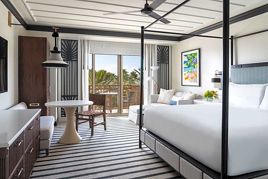 Photo 1 of 1 of Club 1 King Bed, Resort View