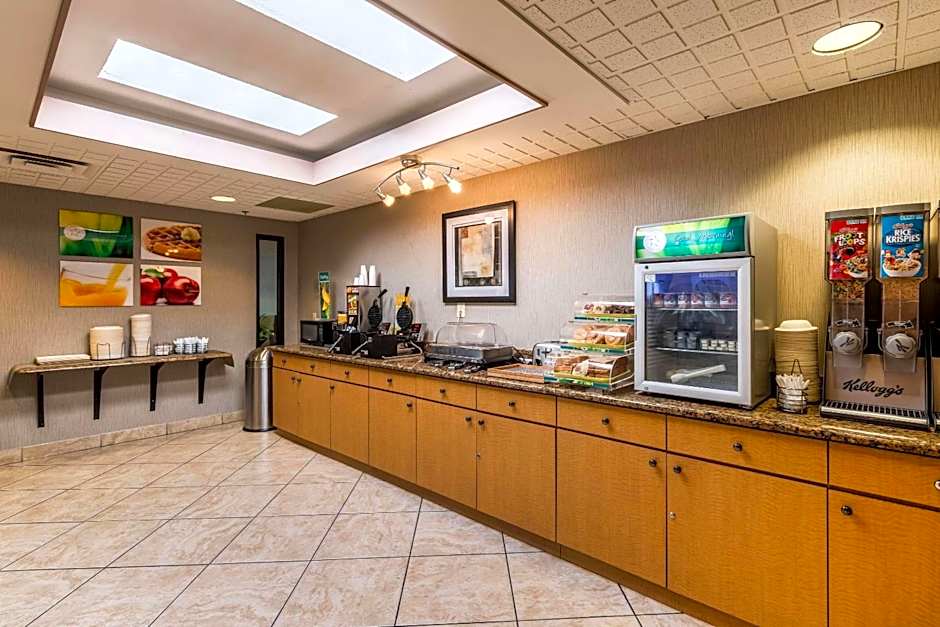 Quality Inn University