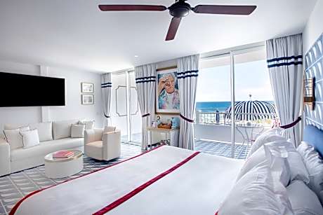 Suite with Sea View and Terrace