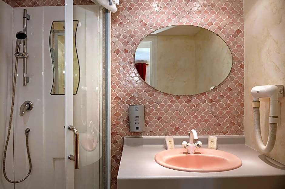 Logis Auberge À La Tête De Lard