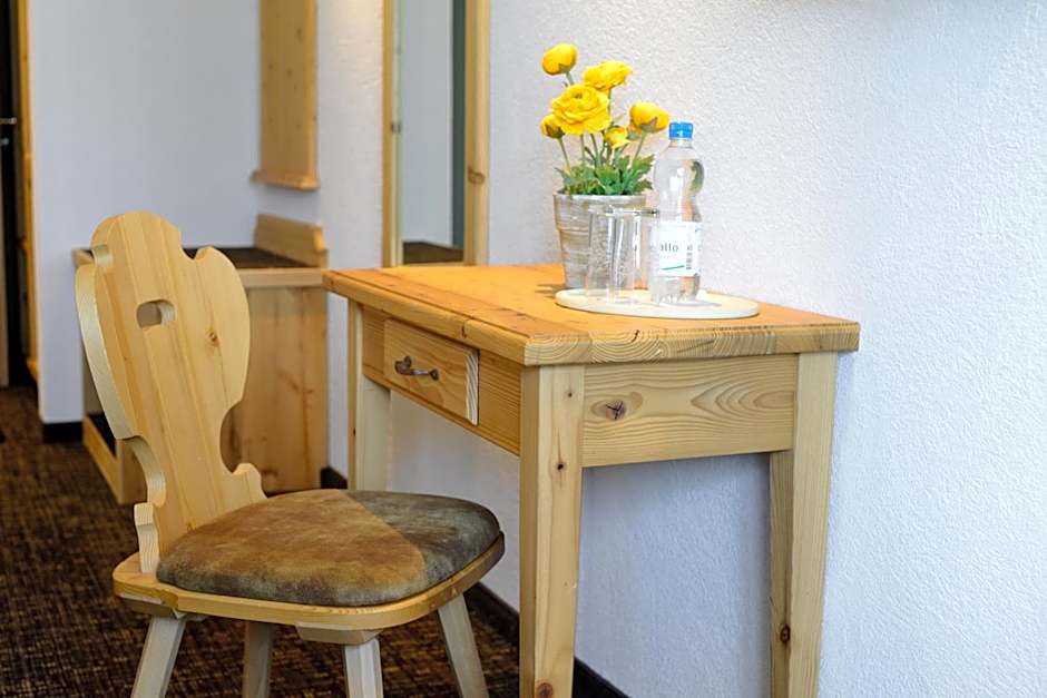 Hotel Restaurant Alpina