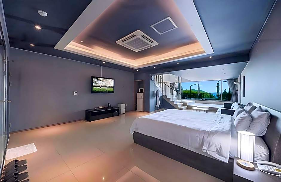 HOTEL SANGSANG & Private Sang Sang Pool Villa
