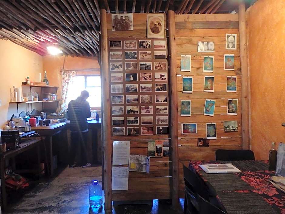 Joy River Backpackers