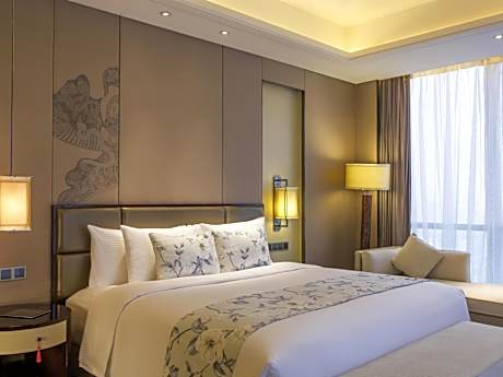 Executive King Suite