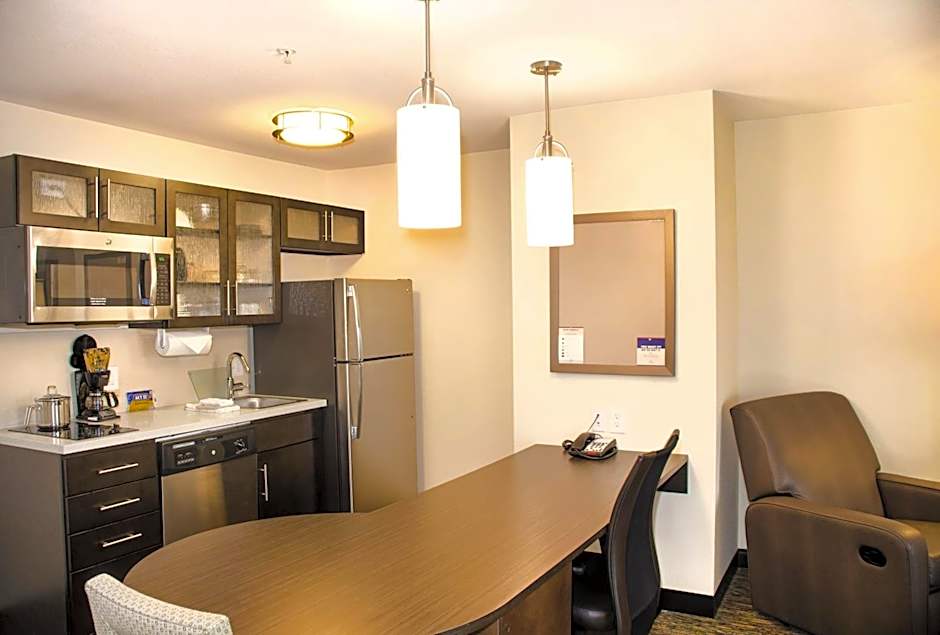 Candlewood Suites York By IHG