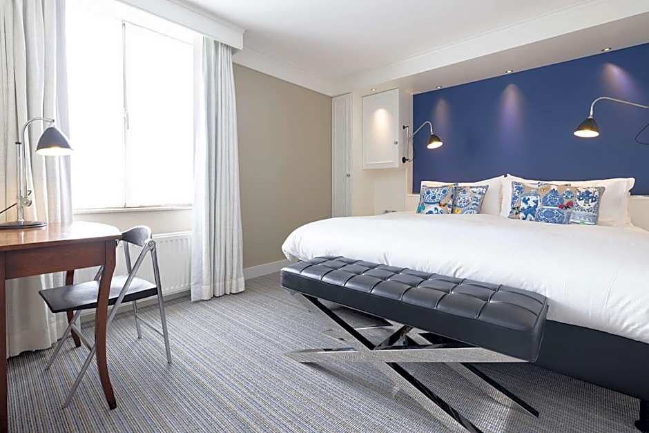 Golden Tulip Hotel Central