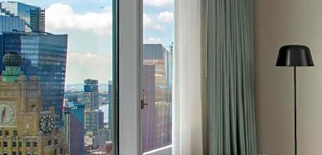 Room, 1 King Bed (Times Square View)