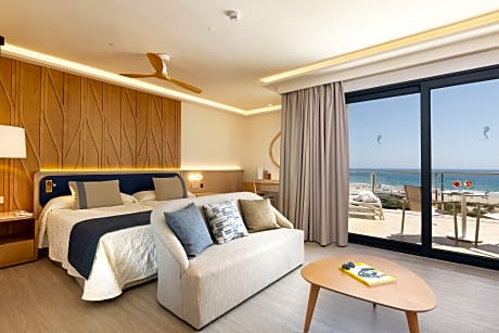 SERENITY JUNIOR SUITE FRONT SEA VIEW
