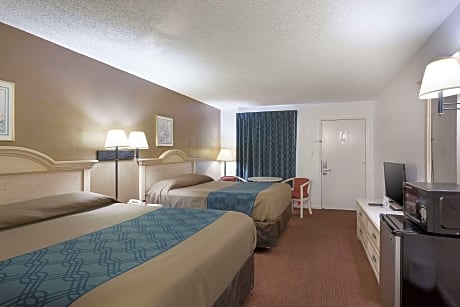 2 Queen Beds, Nonsmoking