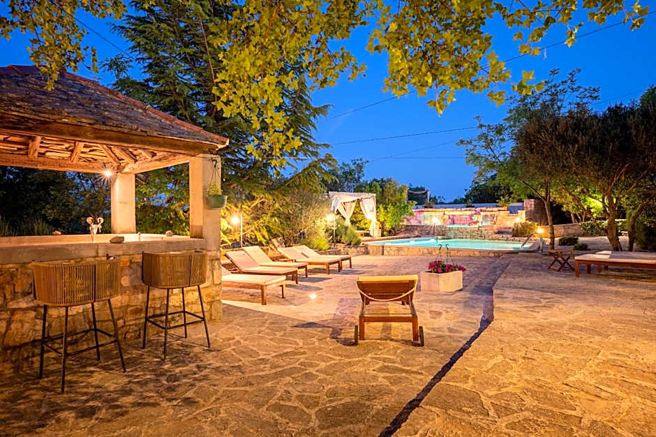 Nono Ban Boutique Hotel & Villas
