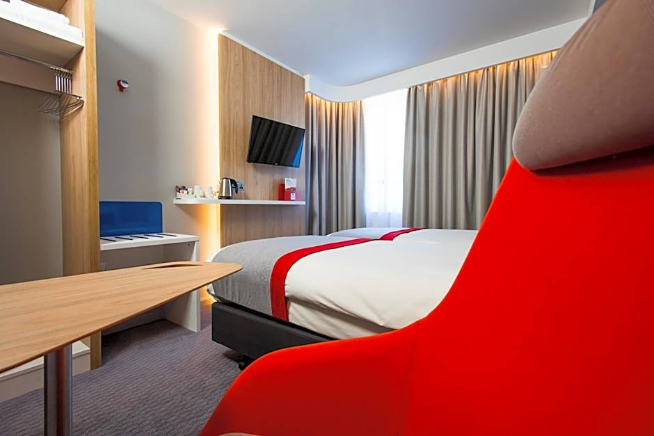 Holiday Inn Express Burton on Trent By IHG